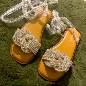 Petaled silver diamond rope sandals